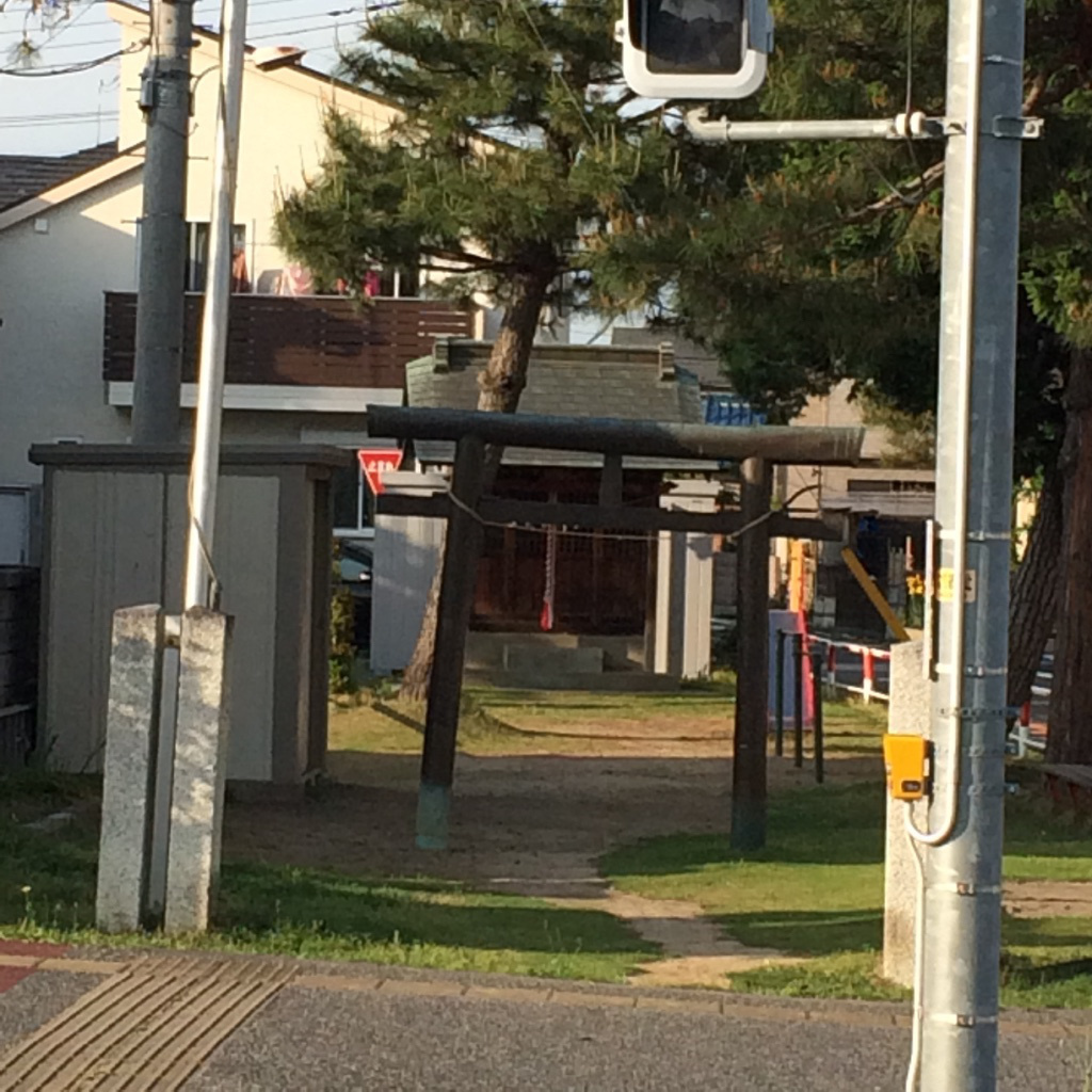 きのえねの近くの神社
